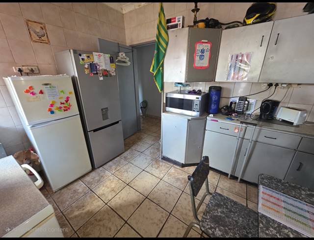 3 BEDROOM HOUSE FOR SALE IN VANDERBIJLPARK CE 1